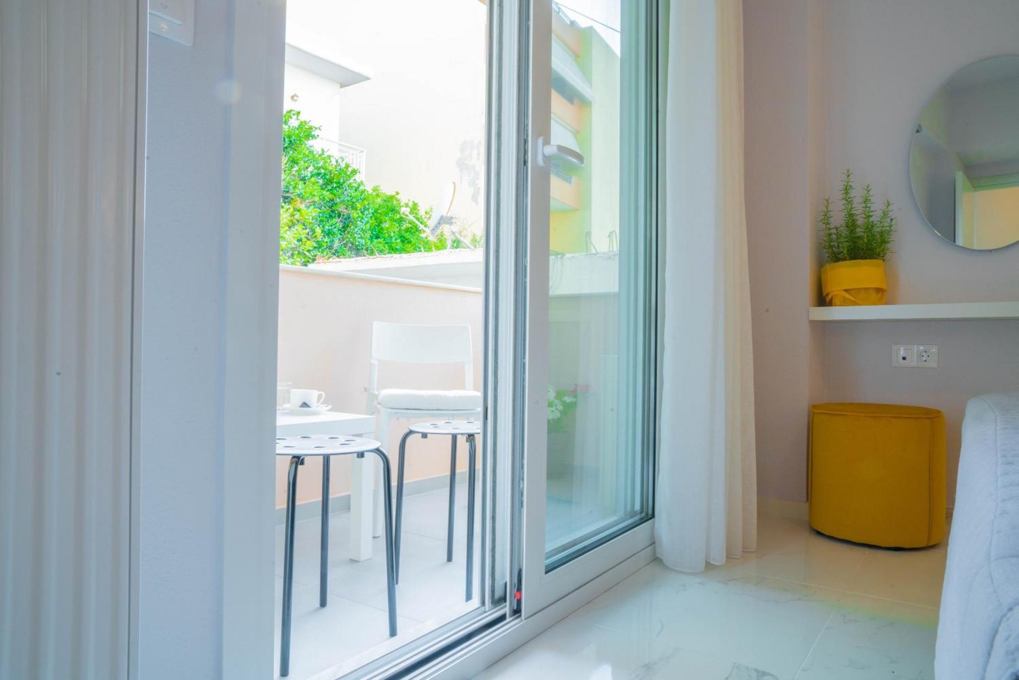 Nufaro Apartments - Rethymno City Center ภายนอก รูปภาพ