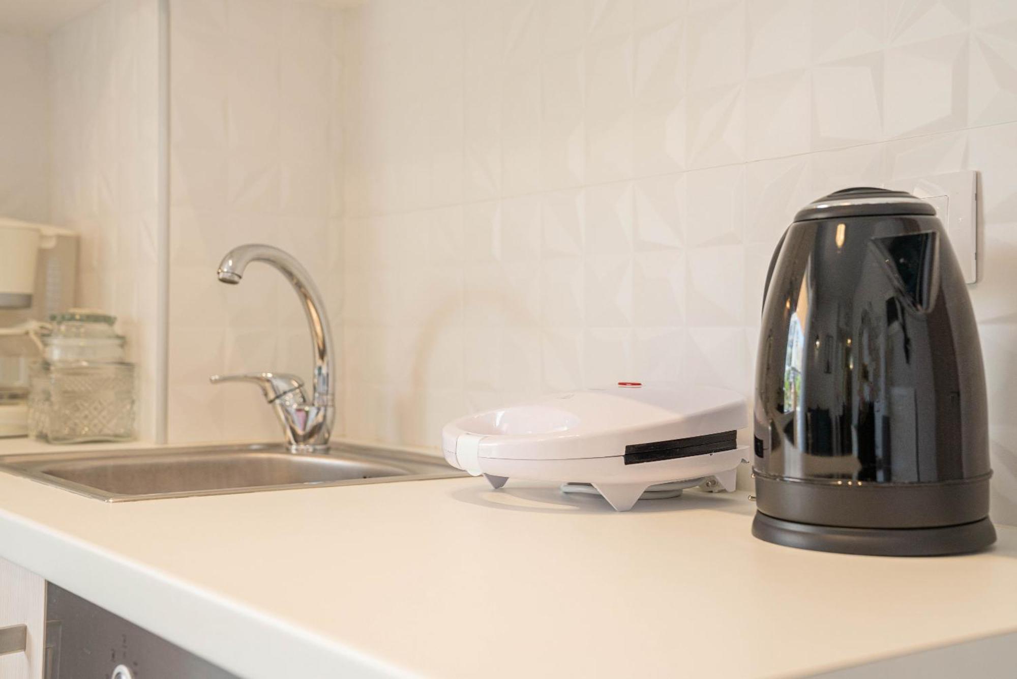 Nufaro Apartments - Rethymno City Center ภายนอก รูปภาพ