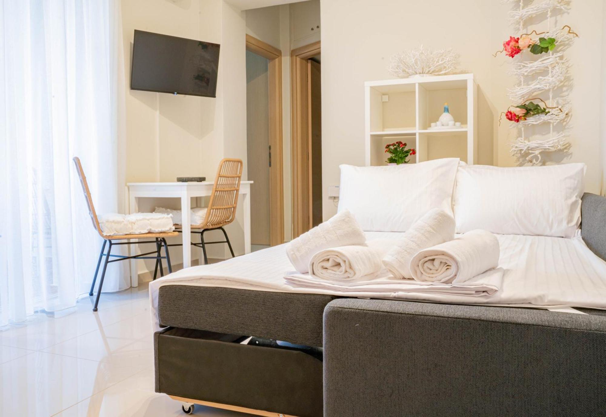 Nufaro Apartments - Rethymno City Center ภายนอก รูปภาพ