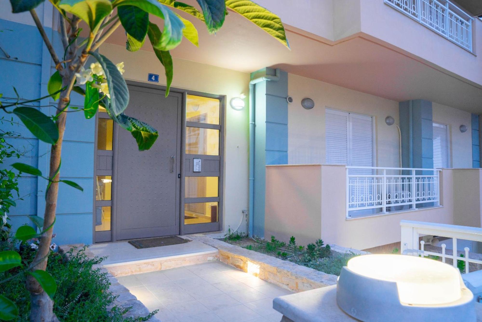 Nufaro Apartments - Rethymno City Center ภายนอก รูปภาพ